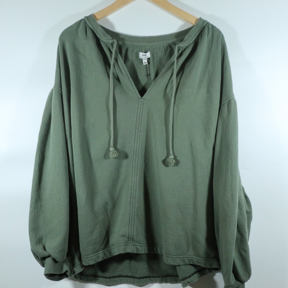 Aerie Sweatshirt Medium Sage Green Boho Modern Oversized Tassel V-Neck Pullover